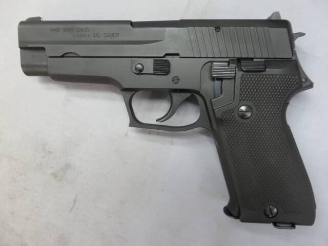 【タナカ】SIG SAUER P220 IC HW 陸上自衛隊 9mm拳銃