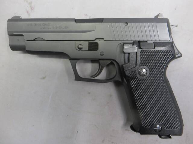 【タナカ】SIG SAUER P220 IC  海上自衛隊 9mm拳銃