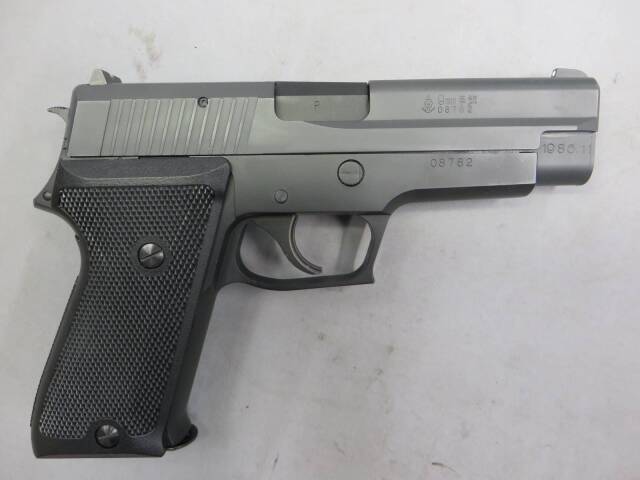 【タナカ】SIG SAUER P220 IC  海上自衛隊 9mm拳銃