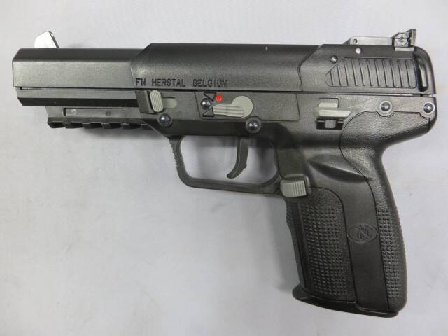 【マルシン】Five-seveN 6ｍｍBB CO2 ブラック・ファイブセブン