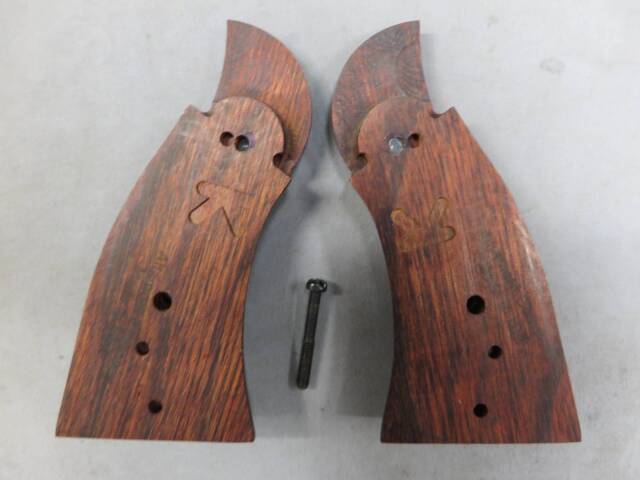 アルタモント】S&W Kフレーム メダリオン付 スクエアバット