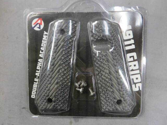 【Double-Alpha Academy】1911フルサイズ G10 グリップ