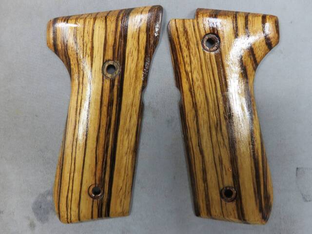 【キャロムショット】ベレッタM92シリーズ 木製グリップ