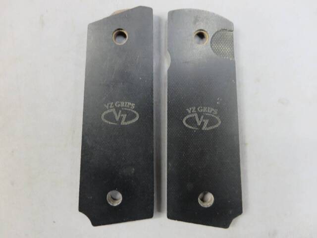 【Vz Grips】G10グリップ 1911 フルサイズ  Alien