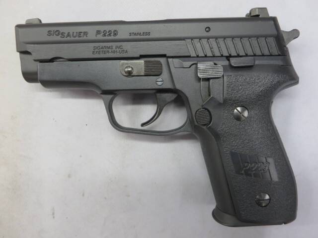 【タナカ】SIG SAUER P229・ZEKE スライド他 カスタム