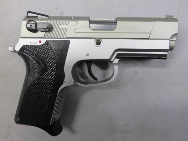 【ウエスタンアームズ】S&W M4013 TSW ステップイドスライド