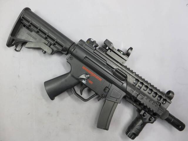 【マルゼン】 MP5K チャージャー / ダットサイト・フォアグリップ