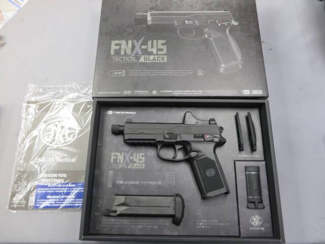 【東京マルイ】FNX-45 タクティカル ブラック・マイクロプロサイト