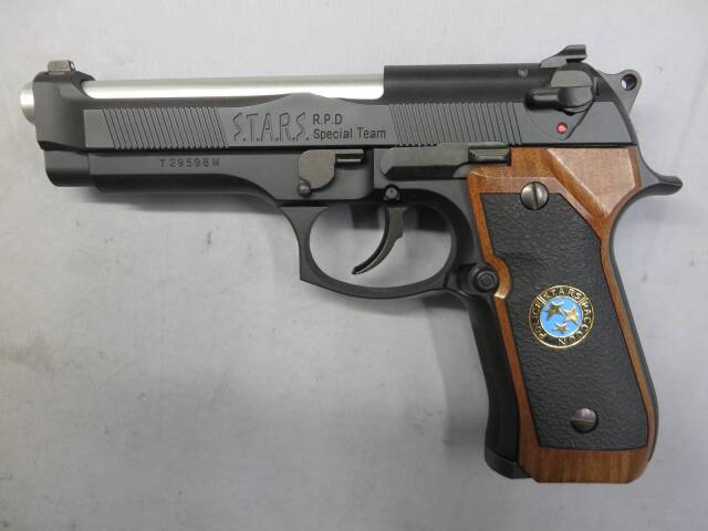 【東京マルイ】サムライエッジ　M92F/S.T.A.R.S.カスタム ジルバレンタイン モデル　バイオハザード