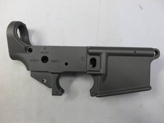 【WII-Tech・OCT】BCM SX4 6061ロアレシーバー(東京マルイ M4 GBBR対応）