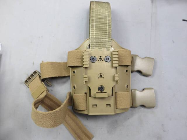 【サファリランド】Model 6004・Glock レッグホルスター FDE