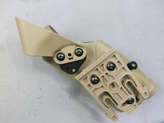 【サファリランド】Model 6004・Glock レッグホルスター FDE