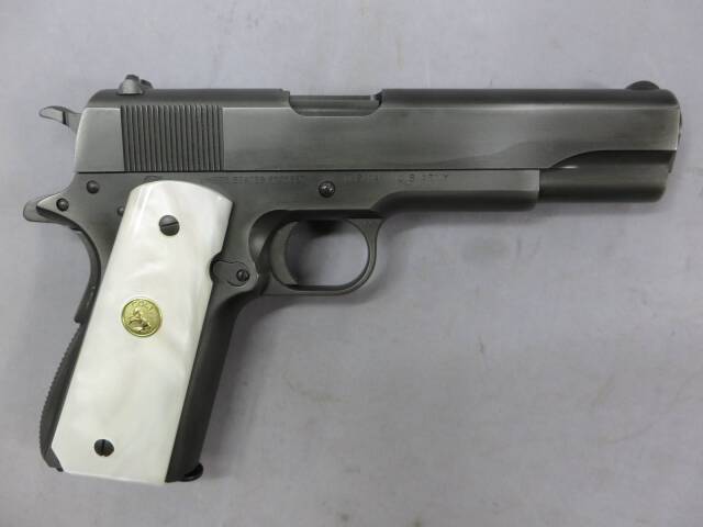 【ウエスタンアームズ】コルト M1911A1 パールハーバー・ホワイトパールタイプグリップ（メダリオン付き）
