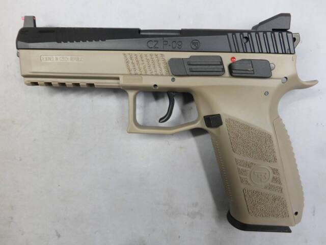 【Carbon8】CZ P-09 Tan フレーム CO2