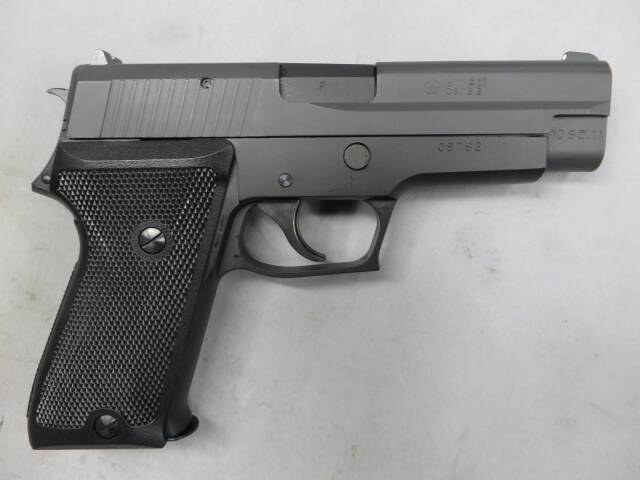 【タナカ】SIG P220 IC 陸上自衛隊 9mm拳銃