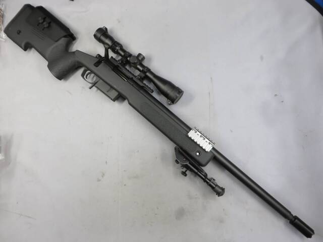 東京マルイ M40A5 スナイパーライフル　スコープ、バイポッド等セット 東京マルイ】M40A5 ブラックストック・スコープ・バイポッド