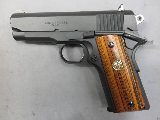 【エラン】タンク オフィサーズ モデルガン