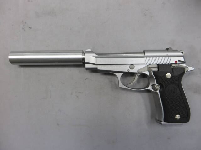 【ウエスタンアームズ】ベレッタM84FS サイレンサー シルバー