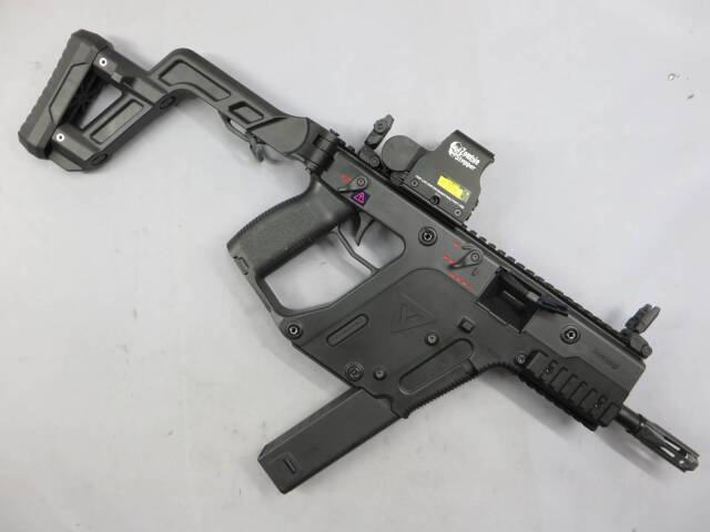 【KRYTAC】クリスベクター カスタム・ホロサイト・スペアマガジン4本