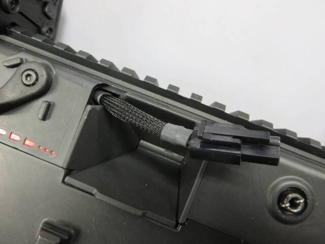 【KRYTAC】クリスベクター カスタム・ホロサイト・スペアマガジン4本