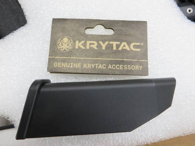 【KRYTAC】クリスベクター カスタム・ホロサイト・スペアマガジン4本