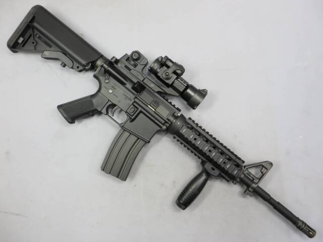 【東京マルイ】SOP MOD M4・ダットサイト・フォアグリップ 次世代電動ガン　