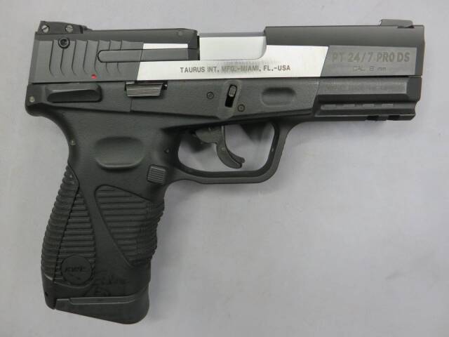 【KWC】TAURUS・トーラスPT 24/7 リアル刻印 CO2 デュアルトーン