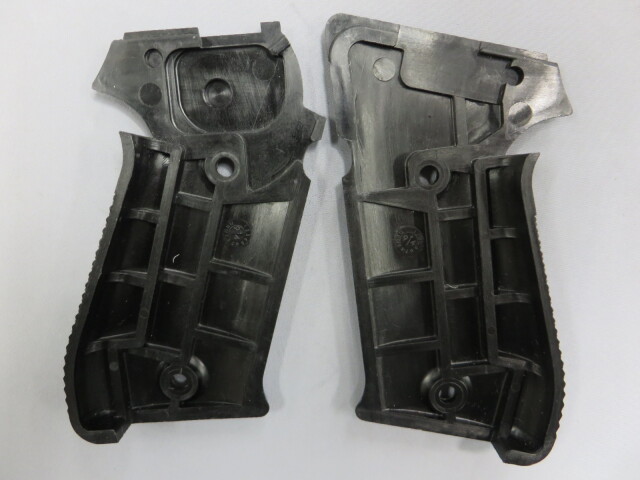 【SIG】SIG SAUER P220 グリップ