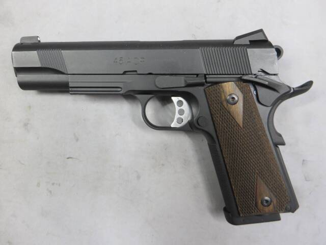 【Carbon8】M45 CQP CO2・木製グリップ・革ホルスター
