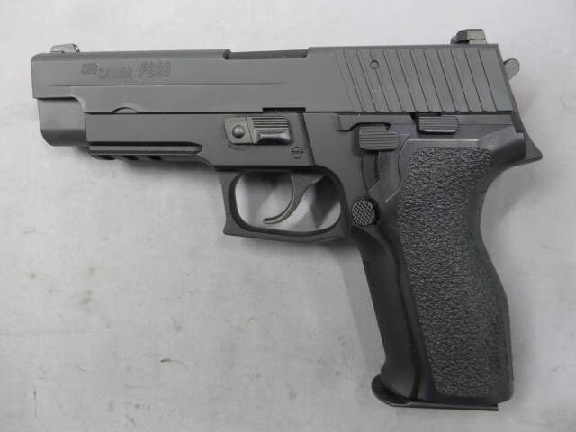【東京マルイ】SIG SAUER P226E2