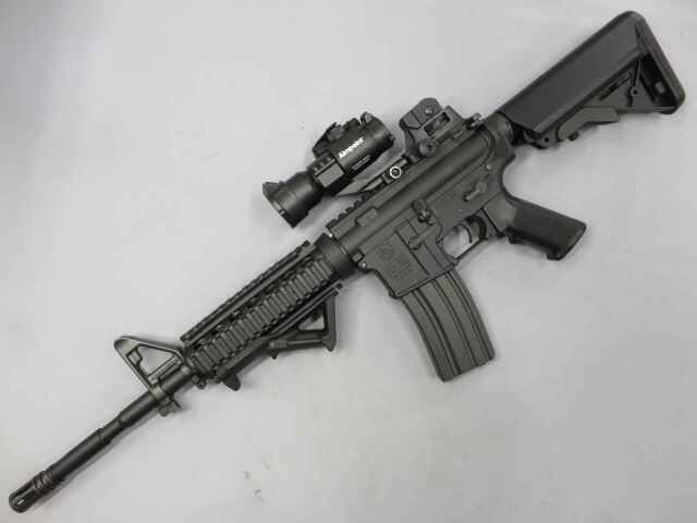 【東京マルイ】SOP MOD M4 / ダットサイト・フォアぐリプ・レイルカバー　 次世代電動ガン　