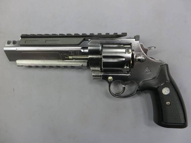 【マルシン】アンリミテッドリボルバー 8mmBB maxi8 シルバー Xカートリッジ