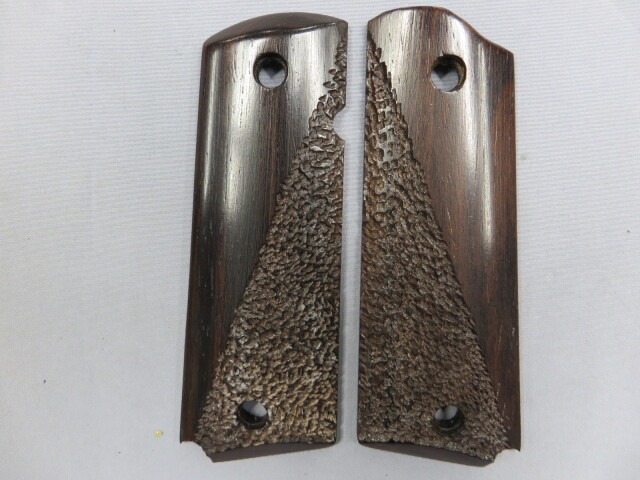 【不明】ガバメント フルサイズ  木製グリップ