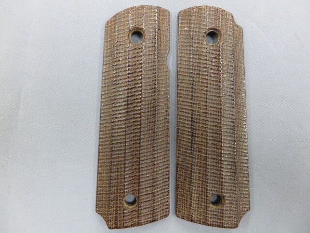 【Linville Grips】1911フルサイズ LUCIA