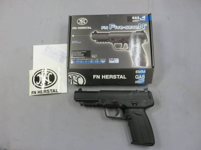 【CyberGun】FN Five-seveN