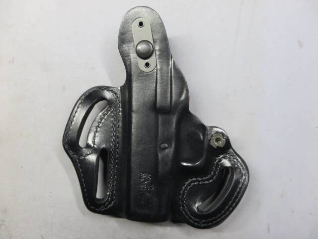 【DeSantis】サムブレイク SCABBARD （RIGHT）ホルスター