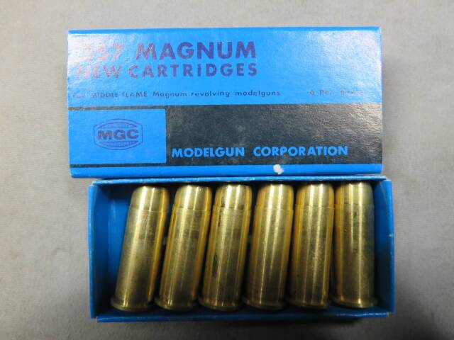 【MGC】コルト パイソン.357Mag 4in HW  モデルガン
