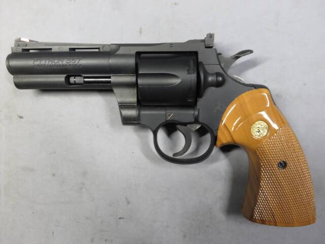 MGC】コルト パイソン.357Mag 4in HW モデルガン