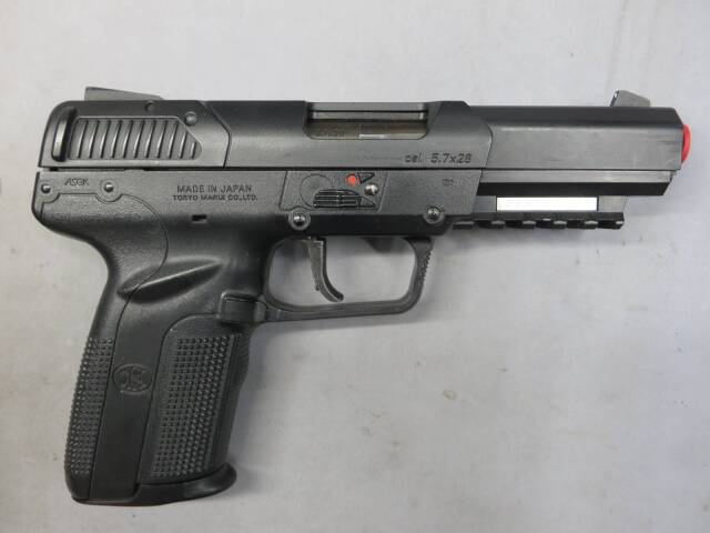 【東京マルイ】FN5-7　ファイブセブン　ブラック カスタム