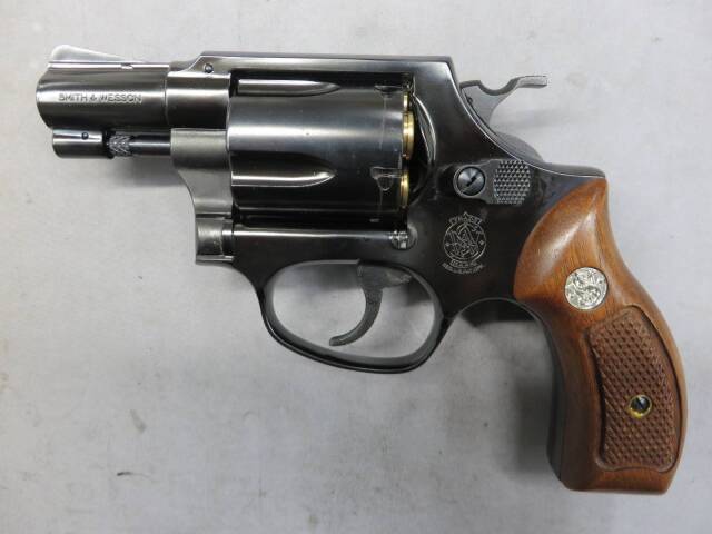 【マルシン】S&W M36 2in Wディープブラック 木製サービスグリップ 6ｍｍBB リアルXカート