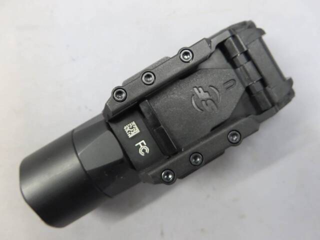 SUREFIRE X300 実物 BLACK LINE - blog:実物 surefire X300 ウェポンライト 廃盤モデル SIG