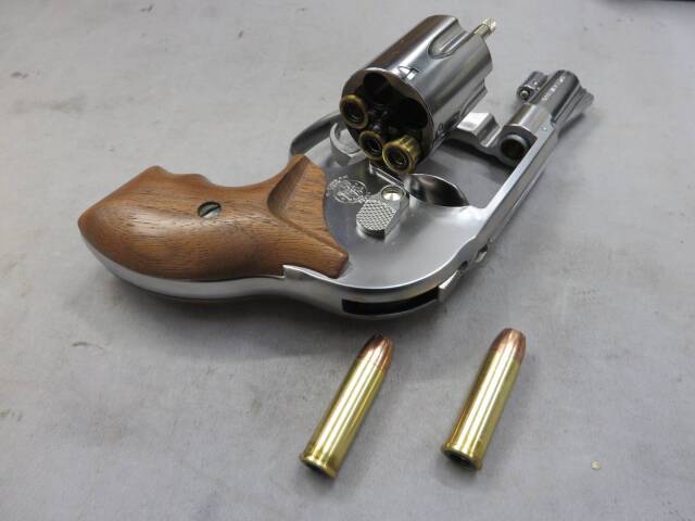 【マルシン】S&W M649 シルバー ABS 木製グリップ Xカートリッジ 6mmBB