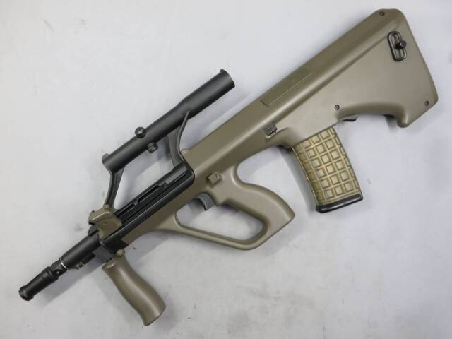 【東京マルイ】ステアーAUG ミリタリー・ハイサイクルカスタム