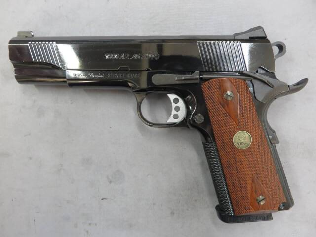 【ウエスタンアームズ】ウィルソン コンバット プロテクター アルティメットエディション ブラックポリマー