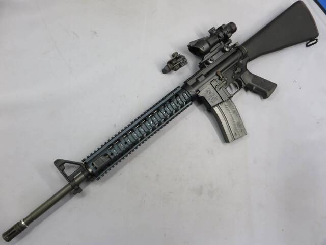 ウエスタンアームズ】M16A4 フルメタルカスタム 米海兵隊モデル