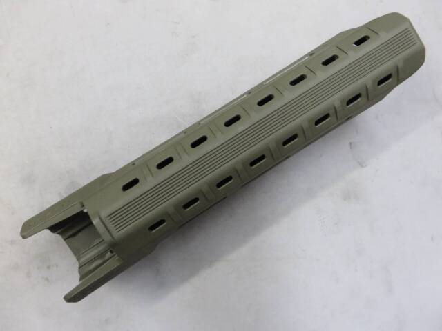 【MAGPUL】MOE SL ハンドガード ODG・AR15/M4