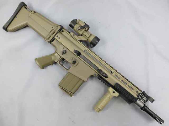 【東京マルイ】SCAR-H FDE　/ ダットサイト　次世代電動ガン