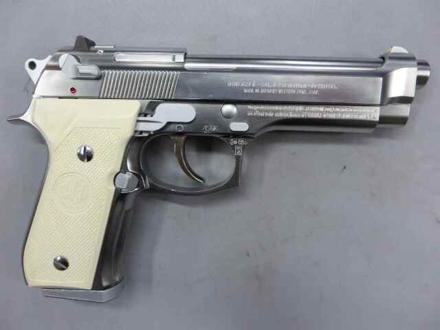 【ウエスタンアームズ】ベレッタM92FS プレミアムエディション シルバー