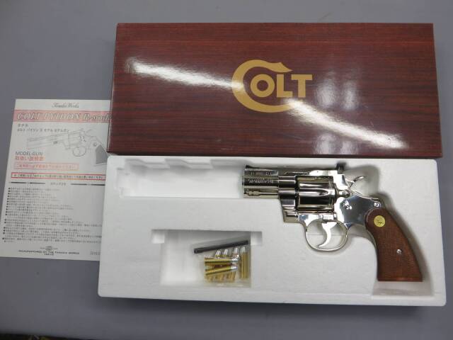 【タナカ】コルトパイソン.357mag 2.5in ニッケル R-model 　モデルガン