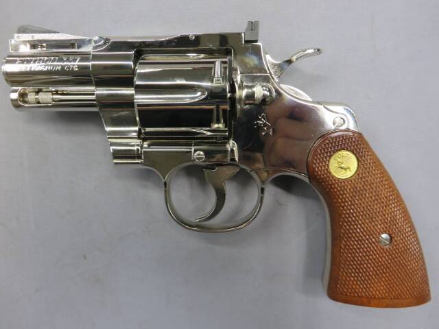 【タナカ】コルトパイソン.357mag 2.5in ニッケル R-model 　モデルガン